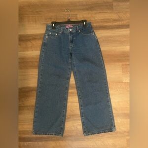 EDIKTED Med Blue Wide-Leg Jeans